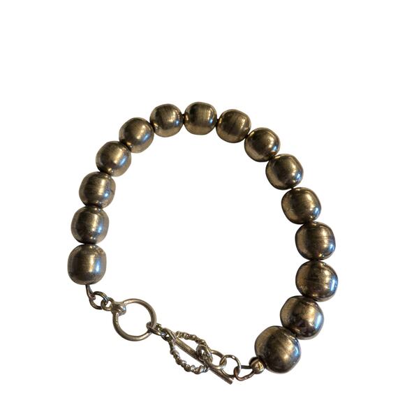 Vintage SilverTone Beads Strung On Wire & 925 Sterling Silver Toggle Clasp - Picture 8 of 10